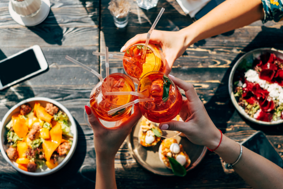 Bottomless drinks and brunch
